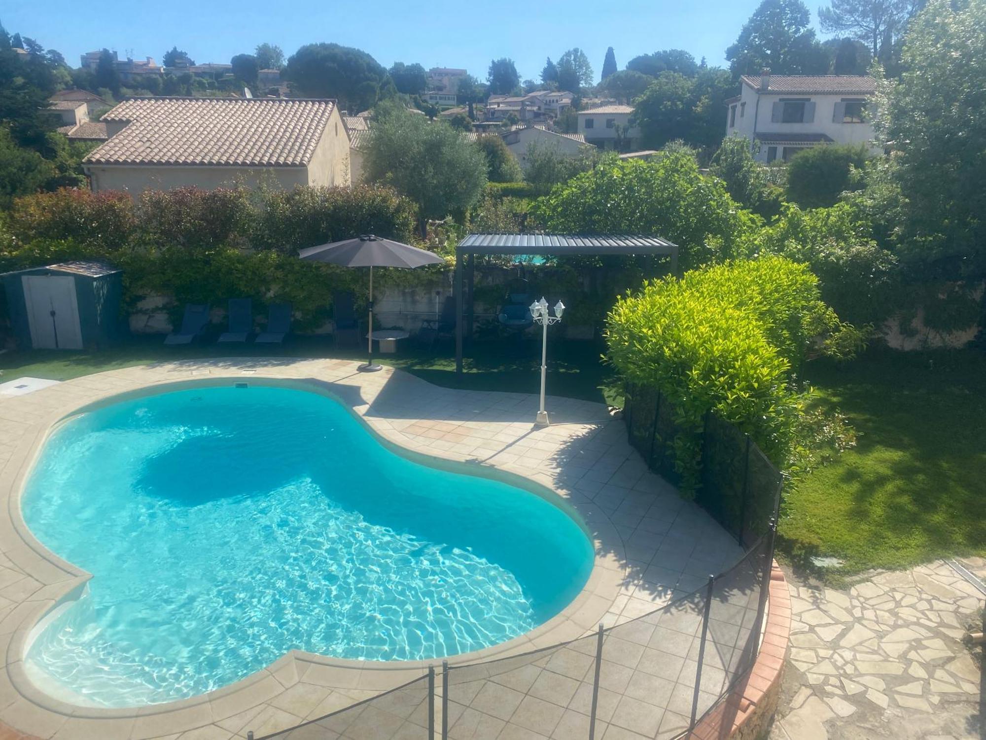 Studio Climatise Avec Piscine Et Jardin Villeneuve-Loubet Dış mekan fotoğraf